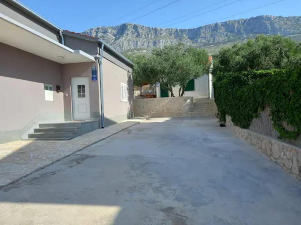 Holiday Home Kastela Village מראה חיצוני תמונה