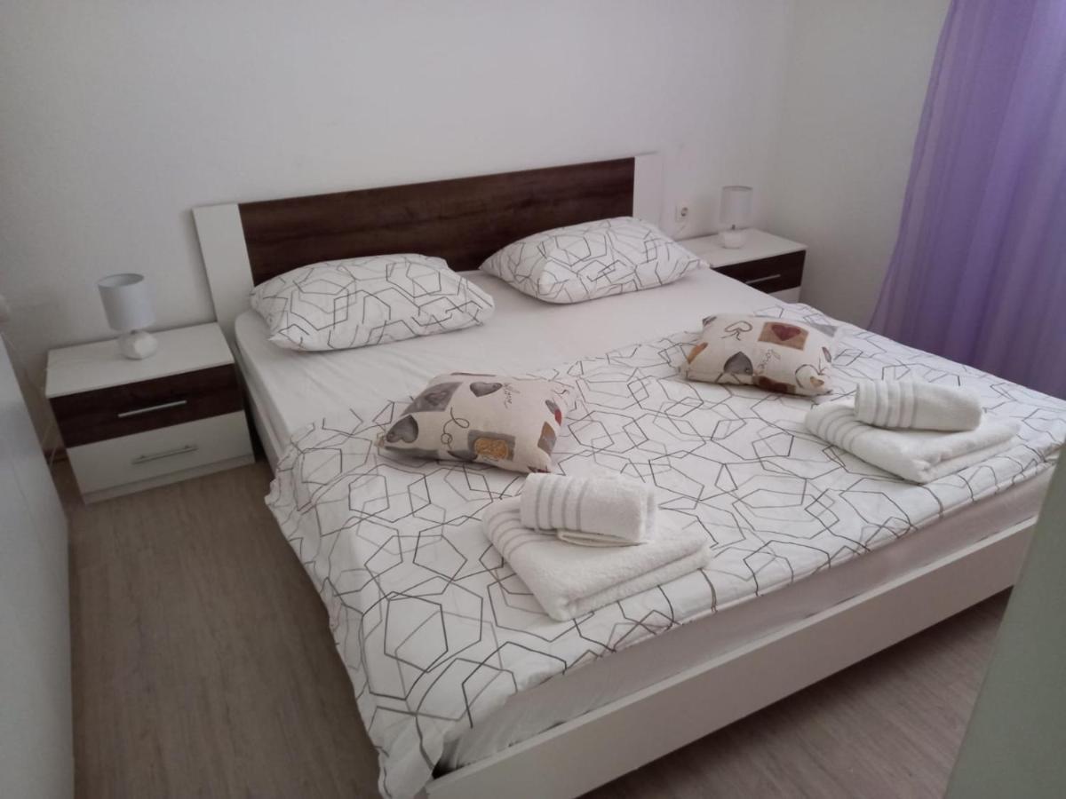 Holiday Home Kastela Village מראה חיצוני תמונה