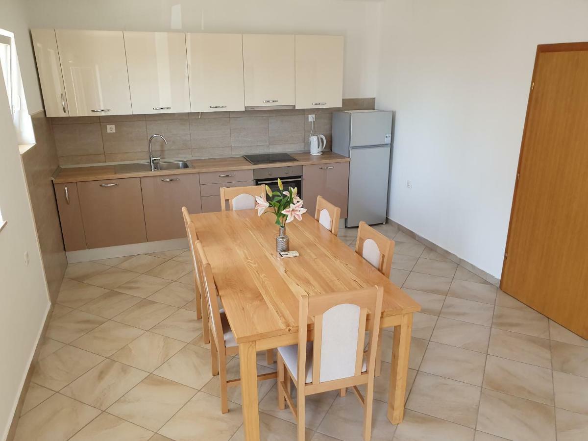 Holiday Home Kastela Village מראה חיצוני תמונה