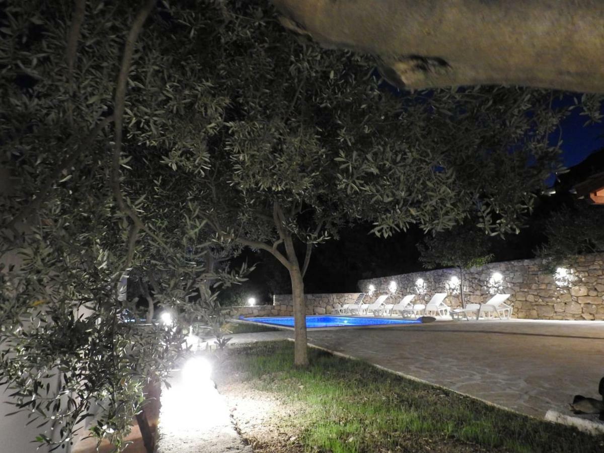 Holiday Home Kastela Village מראה חיצוני תמונה